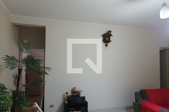 Sala de casa para alugar com 2 quartos, 336m² em Jardim Imperador (zona Leste), São Paulo