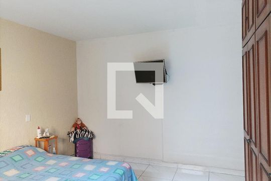 Quarto 02 de casa para alugar com 2 quartos, 336m² em Jardim Imperador (zona Leste), São Paulo
