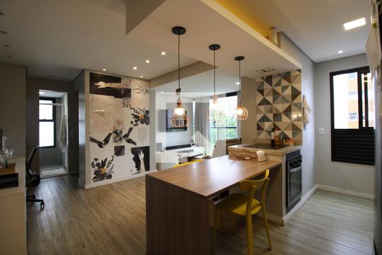 Sala  de kitnet/studio à venda com 1 quarto, 42m² em Perdizes, São Paulo