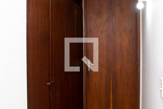 Closet da suíte de apartamento à venda com 4 quartos, 135m² em Jardim Pacaembu, Jundiaí