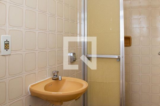 Banheiro Social 2 de apartamento à venda com 4 quartos, 135m² em Jardim Pacaembu, Jundiaí