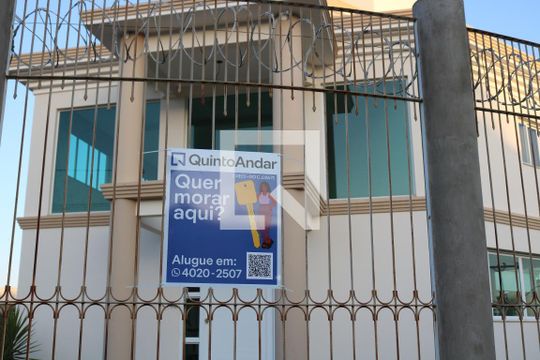 Placa de casa para alugar com 4 quartos, 650m² em Setor Gentil Meireles, Goiânia