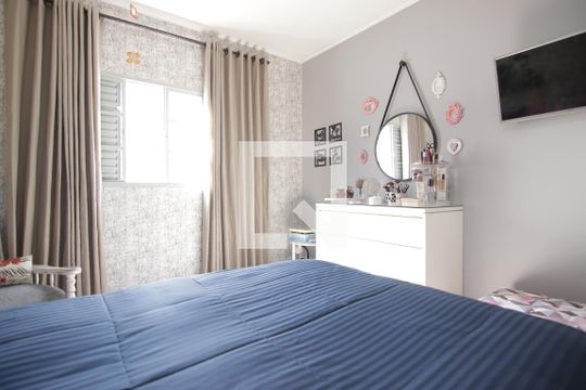 Quarto 2 de casa à venda com 3 quartos, 250m² em Jardim Maringa, São Paulo