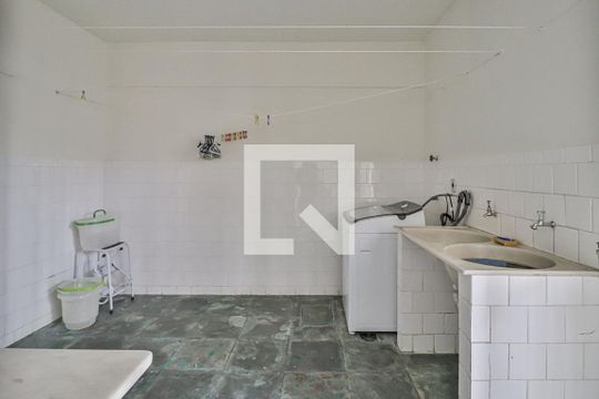 Área de Serviço de casa à venda com 4 quartos, 280m² em São Lucas, Belo Horizonte