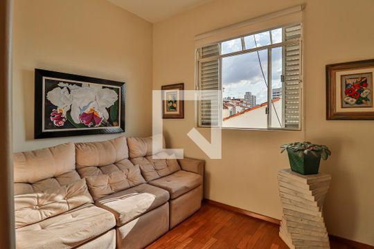 Quarto 1 de casa à venda com 4 quartos, 280m² em São Lucas, Belo Horizonte