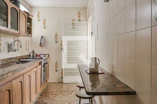Cozinha de casa à venda com 4 quartos, 280m² em São Lucas, Belo Horizonte