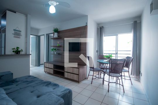 Apartamento para alugar com 2 quartos, 55m² em Jardim Presidente, Goiânia