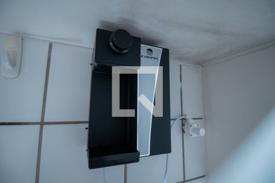 Detalhe da Cozinha de apartamento para alugar com 2 quartos, 55m² em Jardim Presidente, Goiânia