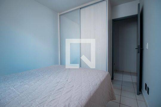 Quarto 1 de apartamento para alugar com 2 quartos, 55m² em Jardim Presidente, Goiânia