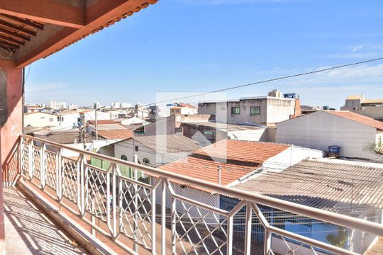 vista quarto 2 de apartamento para alugar com 2 quartos, 70m² em Samambaia Sul (samambaia), Brasília