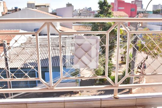 Plaquinha  de apartamento para alugar com 2 quartos, 70m² em Samambaia Sul (samambaia), Brasília