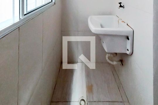 Área de Serviço de apartamento para alugar com 2 quartos, 40m² em Vila Siria, São Paulo