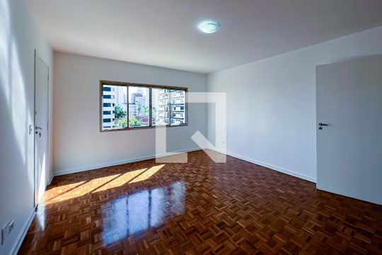 Apartamento para alugar com 3 quartos, 100m² em Vila Olímpia, São Paulo