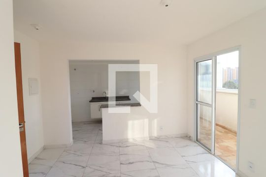 Sala de TV de apartamento para alugar com 2 quartos, 75m² em Vila Aricanduva, São Paulo