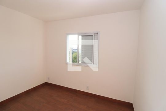 Quarto 2 de apartamento para alugar com 2 quartos, 75m² em Vila Aricanduva, São Paulo