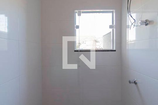 Banheiro de apartamento para alugar com 2 quartos, 36m² em Jardim Sao Vicente, São Paulo