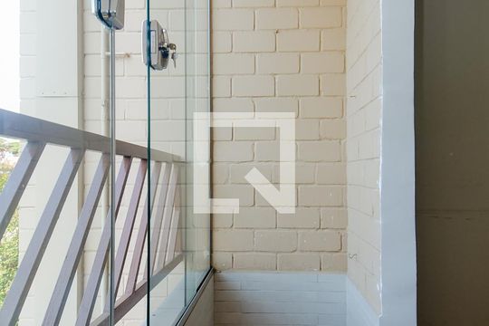 Varanda da Sala de apartamento à venda com 2 quartos, 57m² em Jardim Iporanga, Guarulhos