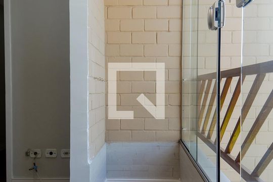 Varanda da Sala de apartamento à venda com 2 quartos, 57m² em Jardim Iporanga, Guarulhos