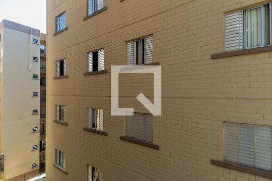 Vista do Quarto 2 de apartamento à venda com 2 quartos, 57m² em Jardim Iporanga, Guarulhos