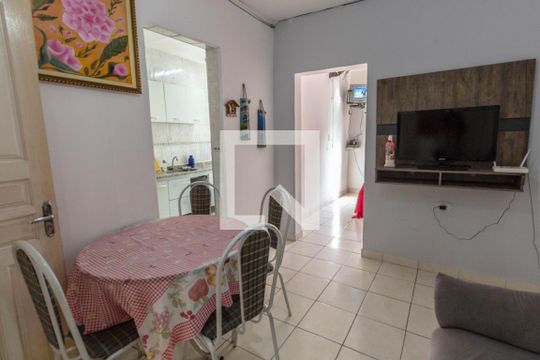 Sala de apartamento para alugar com 1 quarto, 35m² em Guilhermina, Praia Grande