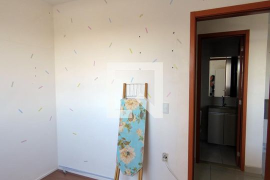 Quarto de apartamento para alugar com 2 quartos, 49m² em Setor Faiçalville, Goiânia