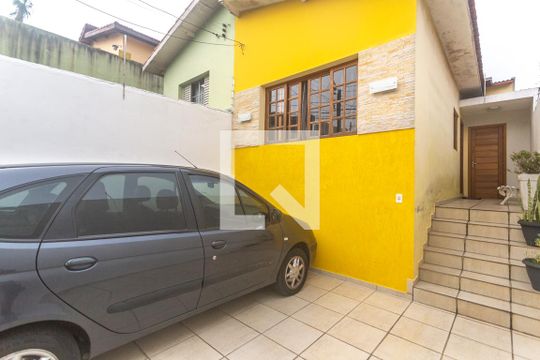 Garagem de casa à venda com 2 quartos, 120m² em Santa Terezinha, São Bernardo do Campo