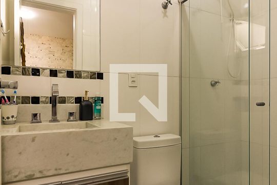 Banheiro da Suíte 1 de casa à venda com 3 quartos, 180m² em Tucuruvi, São Paulo