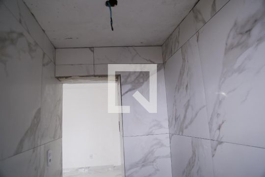 Banheiro de casa para alugar com 2 quartos, 110m² em Vila Cavaton, São Paulo