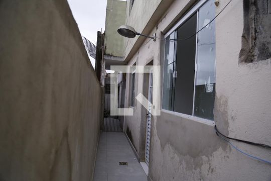 Frente de casa para alugar com 2 quartos, 110m² em Vila Cavaton, São Paulo