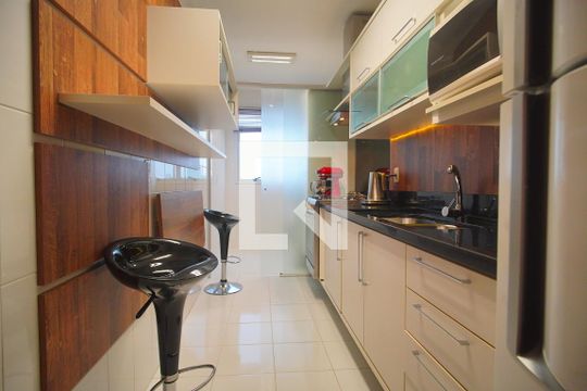 Cozinha de apartamento para alugar com 2 quartos, 205m² em Centro, São Leopoldo