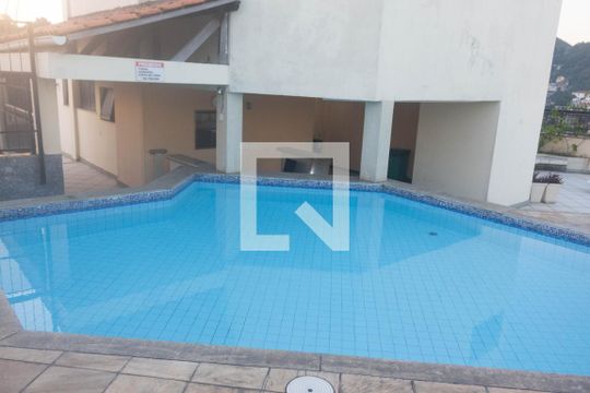 Área comum - Piscina de apartamento para alugar com 3 quartos, 112m² em Icaraí, Niterói