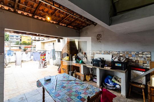 Área de Serviço de casa à venda com 3 quartos, 200m² em Parque Sao Domingos, São Paulo