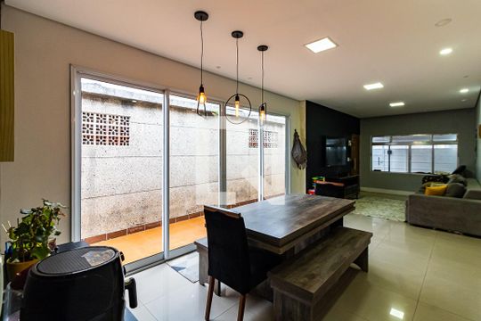 Sala de Jantar de casa à venda com 3 quartos, 200m² em Parque Sao Domingos, São Paulo