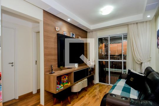 Sala de apartamento à venda com 2 quartos, 61m² em Jardim Aida, Guarulhos