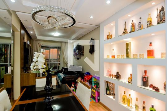 Sala de apartamento à venda com 2 quartos, 61m² em Jardim Aida, Guarulhos