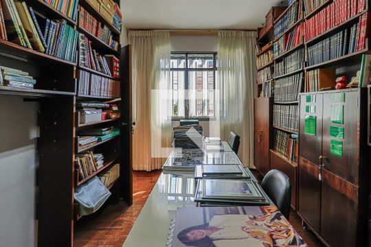 Biblioteca de casa à venda com 6 quartos, 493m² em Silveira, Belo Horizonte