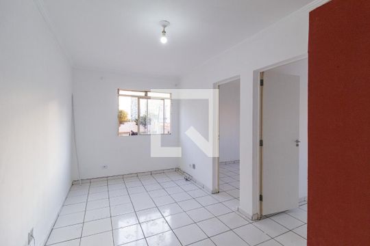 Apartamento à venda com 2 quartos, 50m² em São Pedro, Osasco