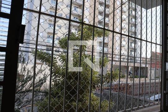 Vista Sala de casa à venda com 4 quartos, 260m² em Vila Industrial , Campinas