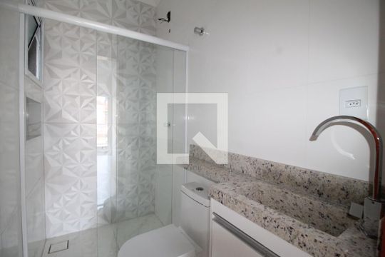 Banheiro da Suíte de casa à venda com 3 quartos, 175m² em Vila São Geraldo, São Paulo