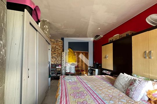Quarto  de casa para alugar com 1 quarto, 120m² em São José, Canoas