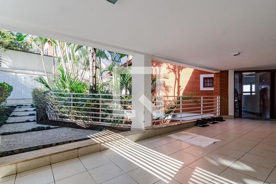 Garagem de casa à venda com 4 quartos, 350m² em Vila Ida, São Paulo