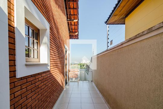 Quintal de casa à venda com 4 quartos, 350m² em Vila Ida, São Paulo