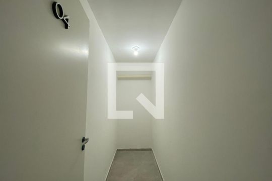 Depósito individual  de kitnet/studio para alugar com 1 quarto, 43m² em Santana, São Paulo