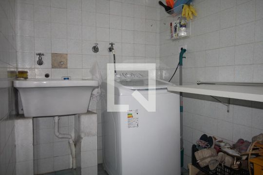 Área de Serviço de casa à venda com 4 quartos, 227m² em Vila Isolina Mazzei, São Paulo