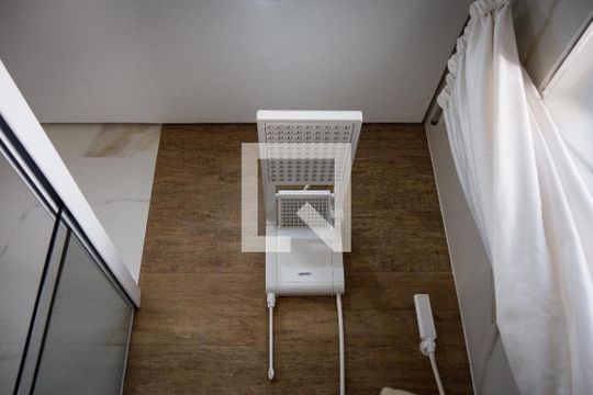 Banheiro Social de casa à venda com 3 quartos, 165m² em Parque Capuava, Santo André