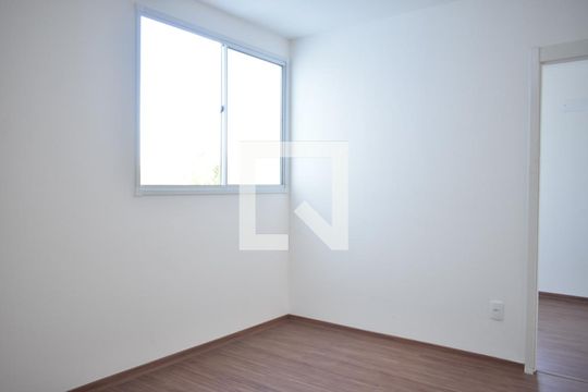 Sala de apartamento à venda com 2 quartos, 44m² em Campo Grande, Rio de Janeiro