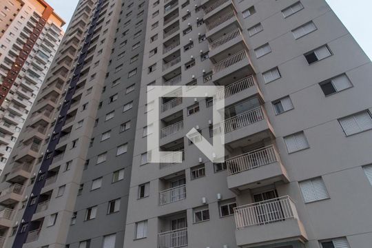 Fachada de apartamento à venda com 2 quartos, 57m² em Jardim Iracema, Barueri