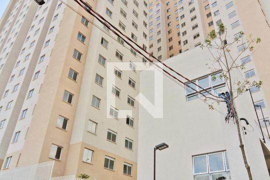 Fachada de apartamento para alugar com 2 quartos, 32m² em Jardim Peri, São Paulo