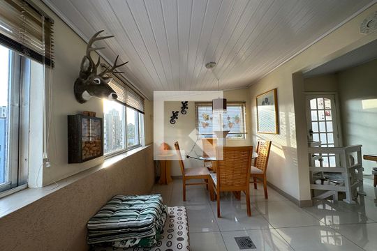 Sala de apartamento à venda com 2 quartos, 95m² em Vila Rosa, Novo Hamburgo