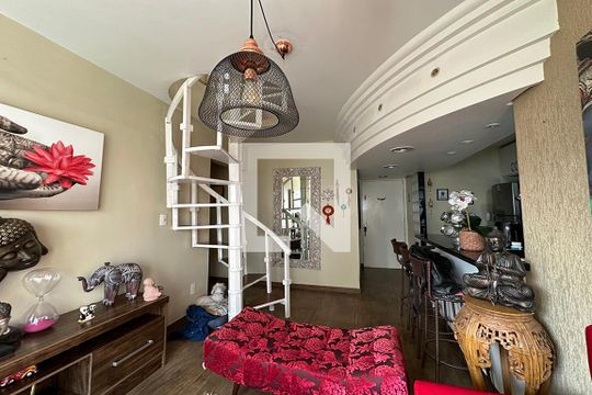 Sala 2 de apartamento à venda com 2 quartos, 95m² em Vila Rosa, Novo Hamburgo